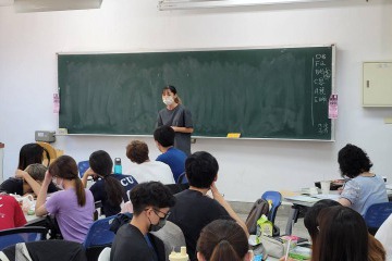 437803.jpg