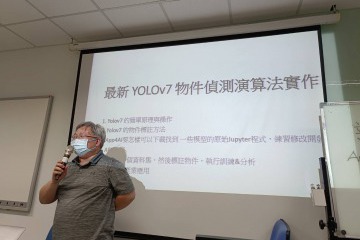 李-1.jpg