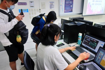 科教1.JPG