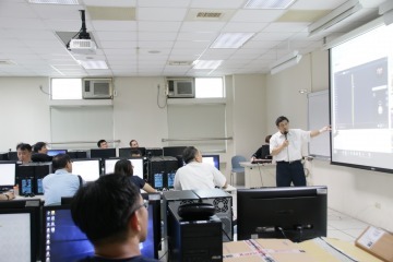 圖2 講師授課實況(1).JPG