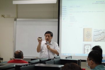 圖1 講師授課實況(1).JPG