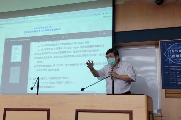 講師授課(1).jpg
