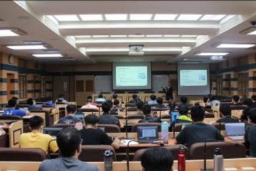 圖三、莊鈴文總經理解說.jpg