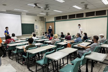 高齡樂活系列課程1.JPG