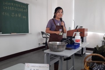 呂木蘭老師講解除餘分解成土的過程.jpg